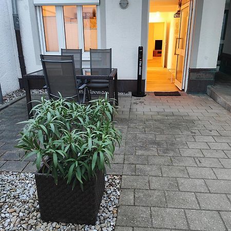 Fewo Planer Altstadtwohnung Mit Terrasse & Parkplatz Memmingen Exterior foto