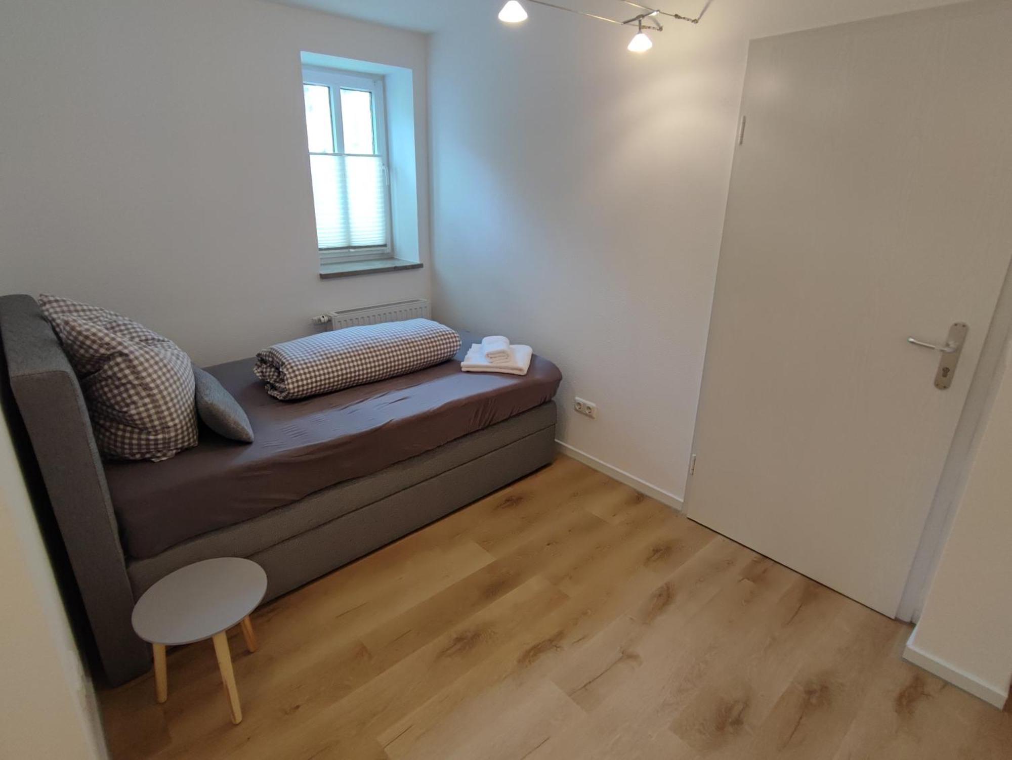 Fewo Planer Altstadtwohnung Mit Terrasse & Parkplatz Memmingen Exterior foto